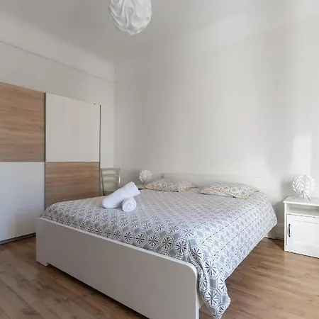 公寓 Le Louis - 2 Chambres, Proche Du Centre Et 维琪